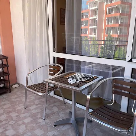Apartament Amartman Primo U - Elenite